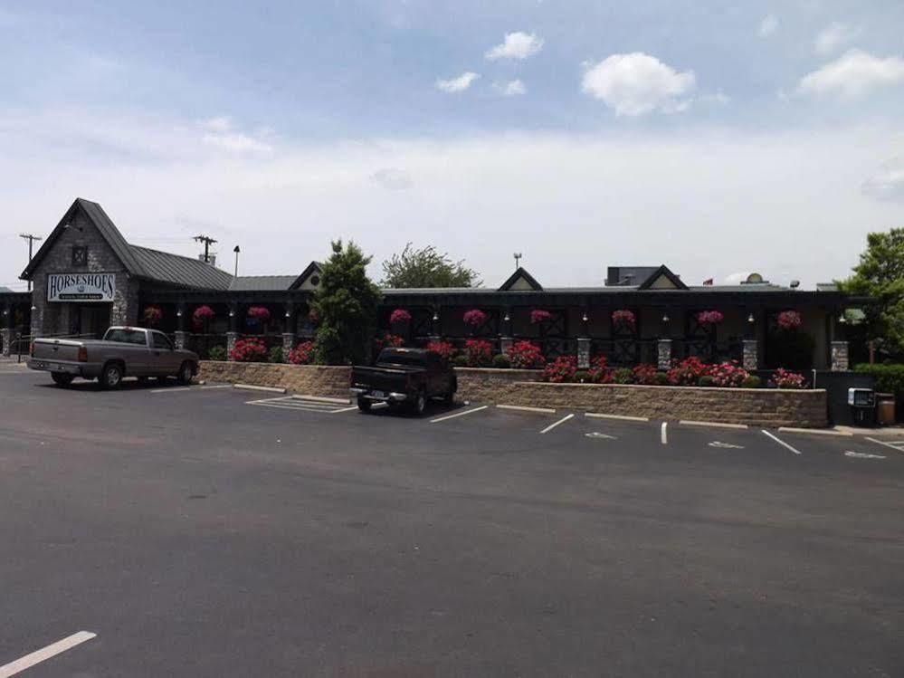Days Inn & Suites By Wyndham Lexington Eksteriør billede